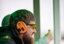 Кабинетный генерал-лейтенант РФ Виктор Соболев считает «растительность на лице» главной проблемой СВО Рамзан Кадыров СВО 2023 год